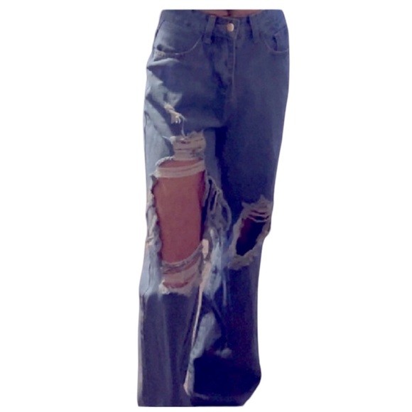 "Mom Jeans" Women's Distressed Jeans Sz Small - Picture 1 of 4